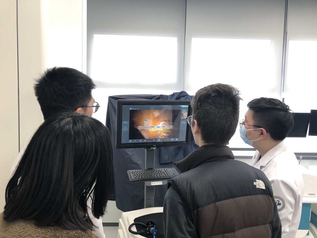Visiting simulation lab at Nankai University